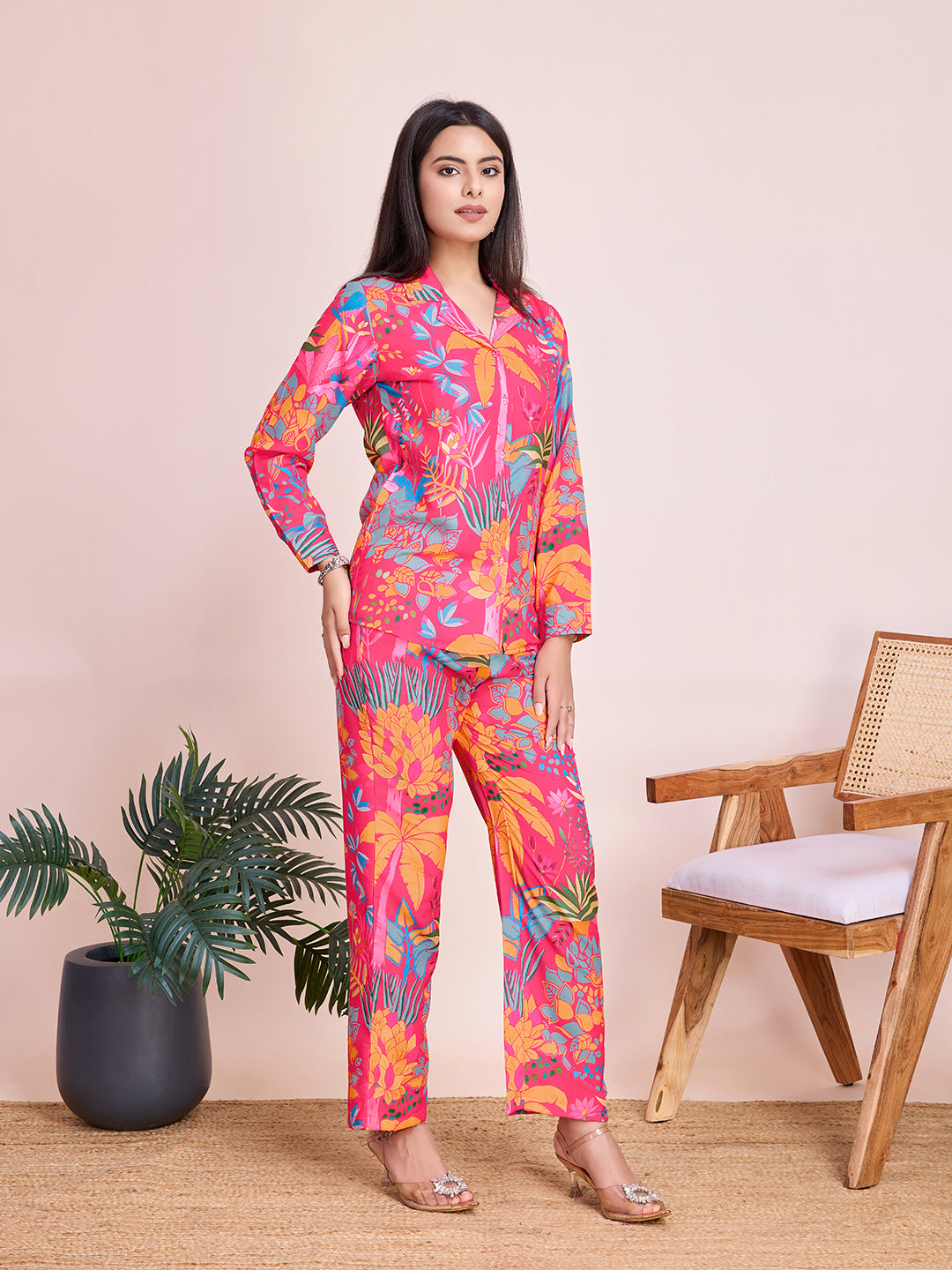 Tropical Paradise Multicolor Printed Rayon Slub Co-ord Set for Women