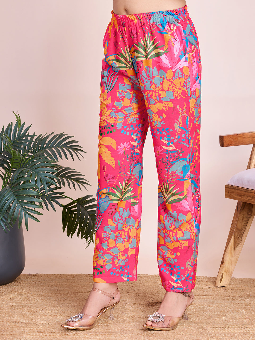 Tropical Paradise Multicolor Printed Rayon Slub Co-ord Set for Women