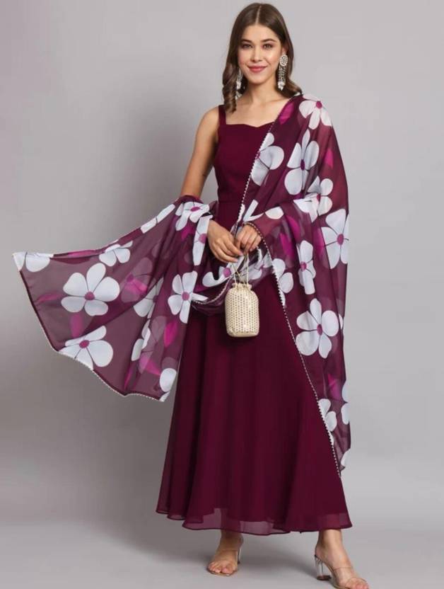 💃🏻"Elegant Maroon Anarkali Gown with Floral Dupatta – Perfect for Festive & Party Wear"💃🏻