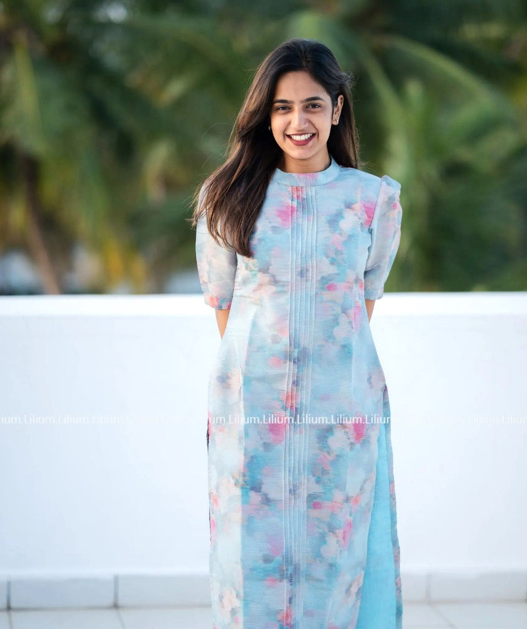 Women’s Sky Blue Watercolor Printed Kurti with Pintuck Detail – Elegant Summer Cotton Kurta