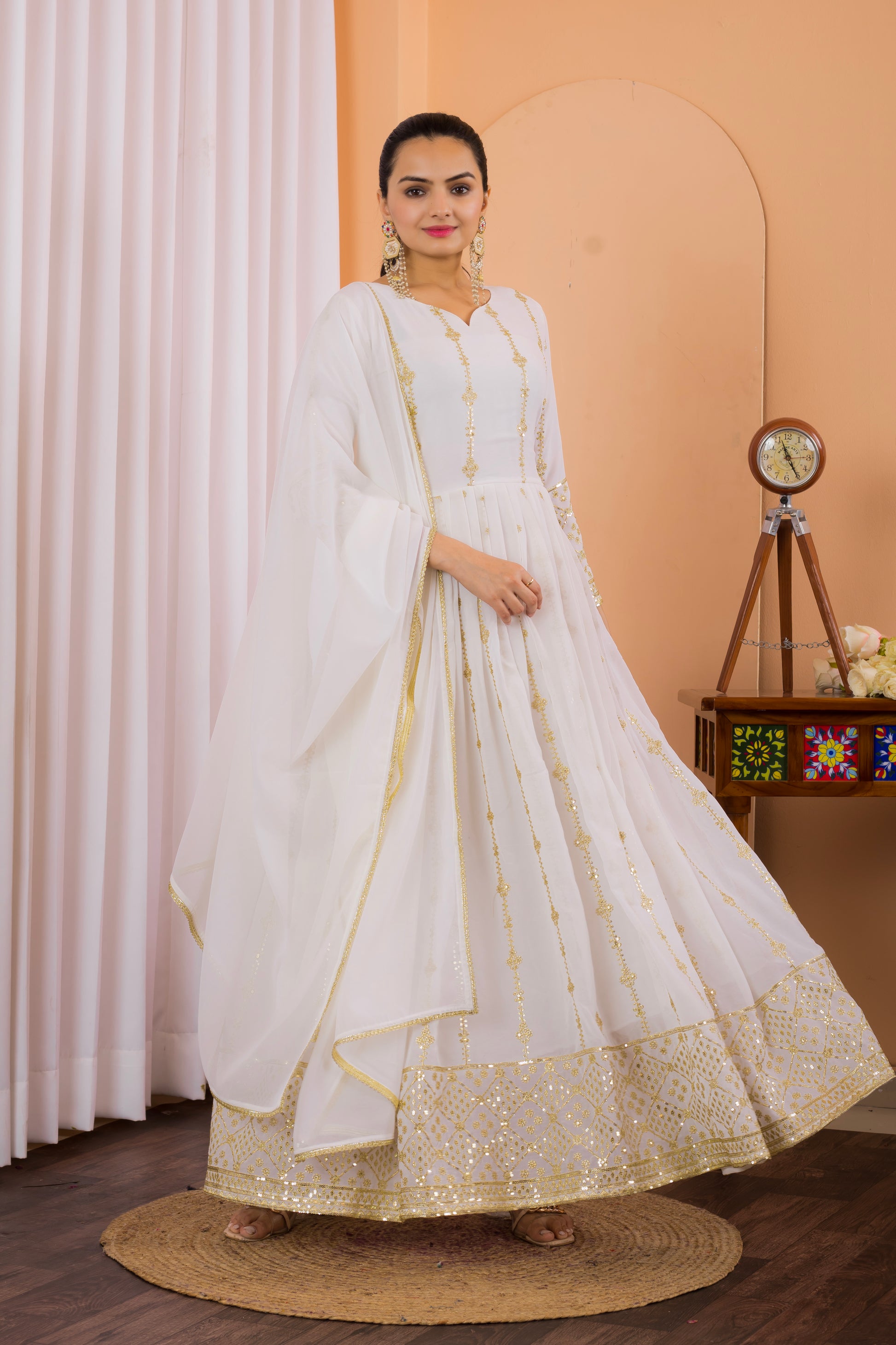 Elegant White Embroidered Fox Georgette Anarkali Suit with Lace Dupatta