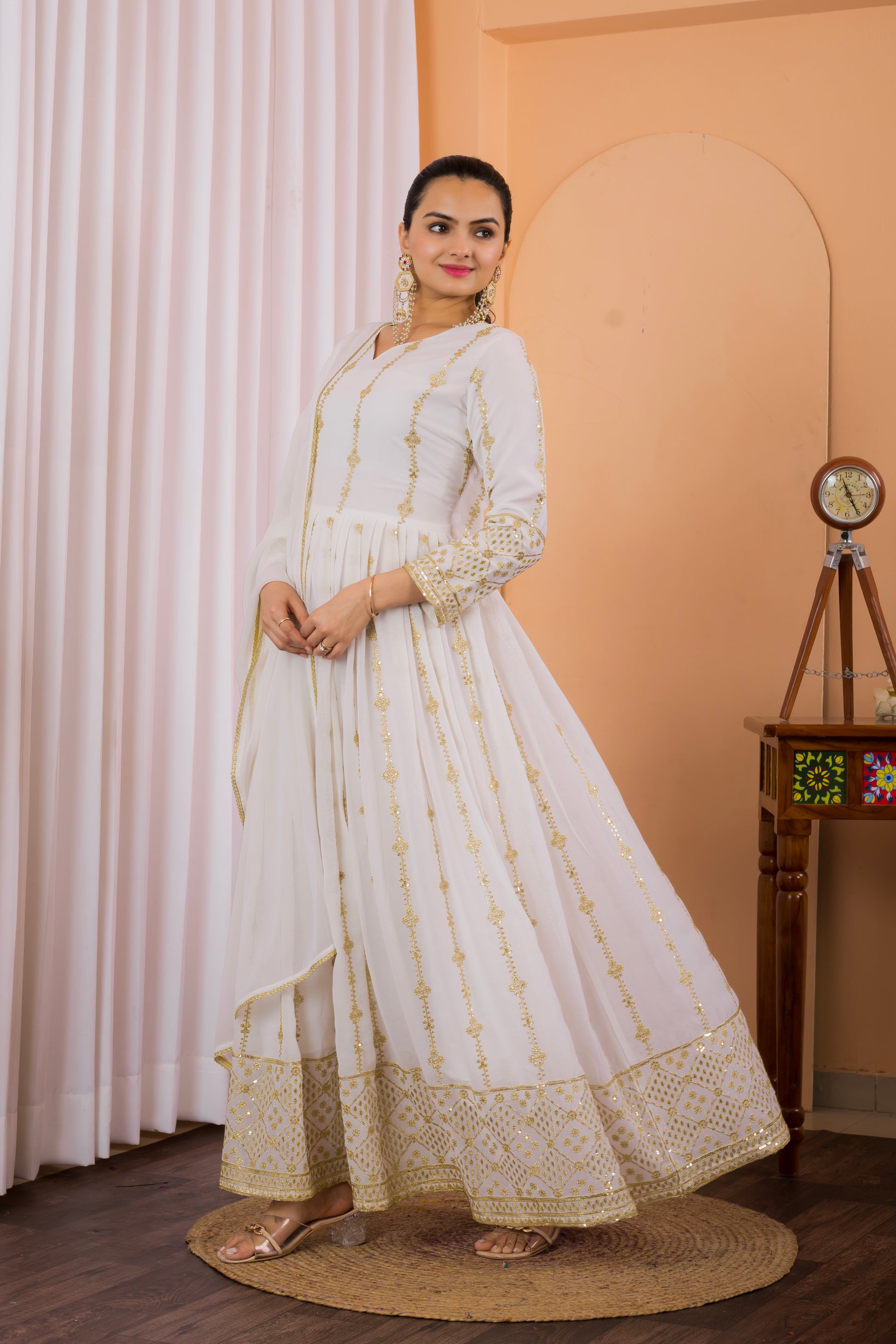 Elegant White Embroidered Fox Georgette Anarkali Suit with Lace Dupatta