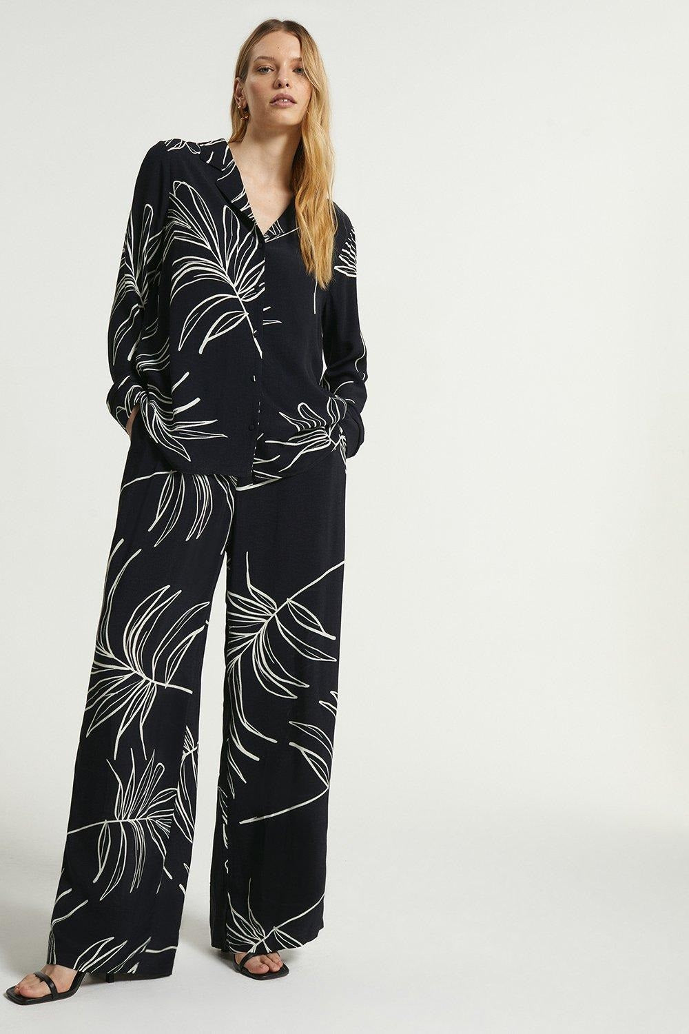 Monochrome Botanical Print Co-ord Set – Ready to Wear