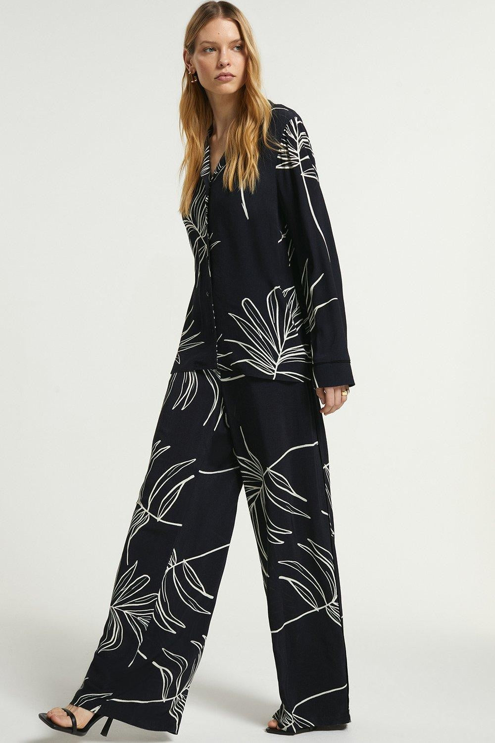 Monochrome Botanical Print Co-ord Set – Ready to Wear