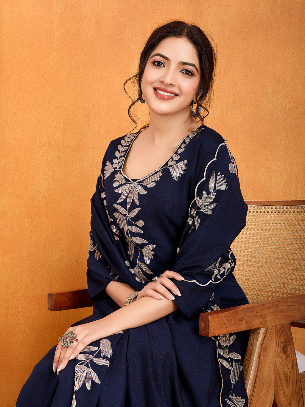 💫 Elegant Navy Blue Vichitra Embroidered Kurti Set