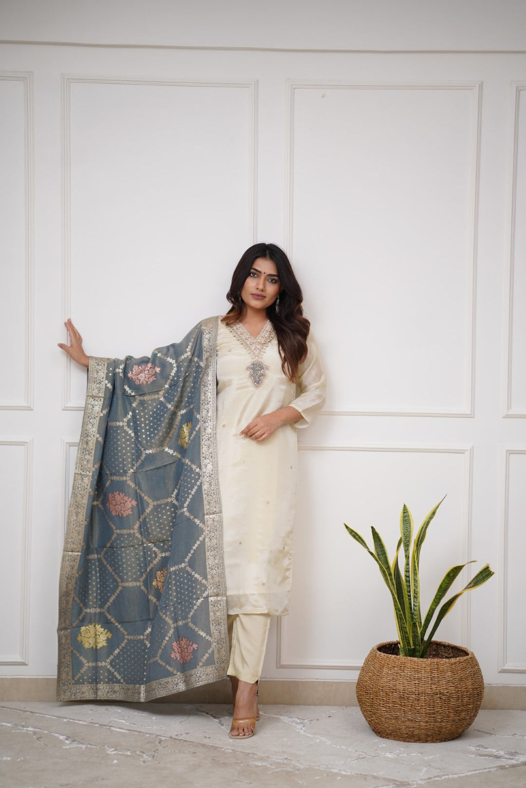 Elegant Ivory Viscose Chanderi Embroidered Suit Set with Designer Jacquard Dupatta