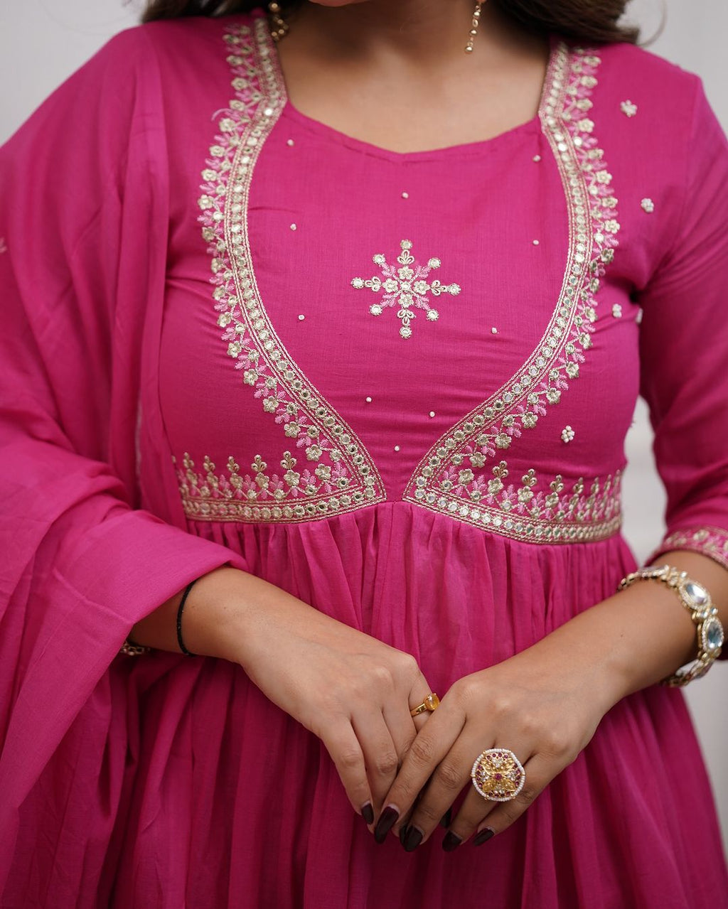 Elegant Muslin Cotton Anarkali Gown Set with Embroidered Dupatta – Festive Ethnic Wear