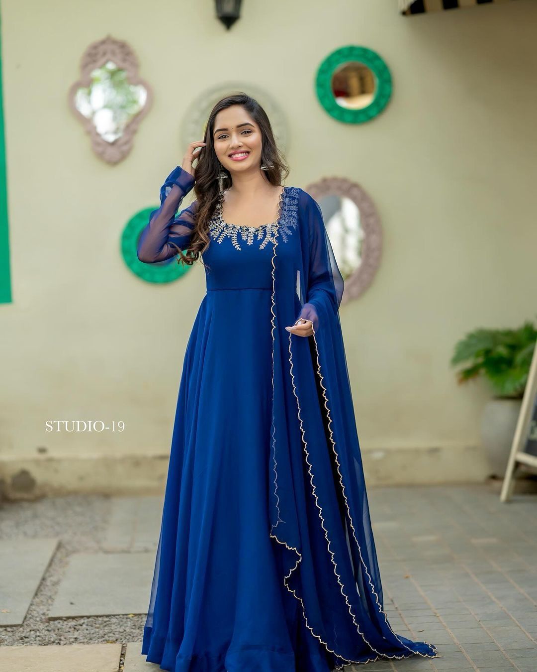 💙 Royal Blue Elegance – Embroidered Anarkali Set (2-Piece)