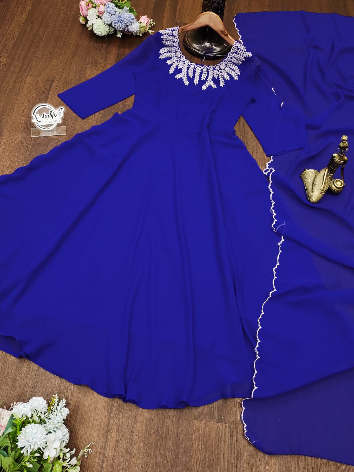 💙 Royal Blue Elegance – Embroidered Anarkali Set (2-Piece)