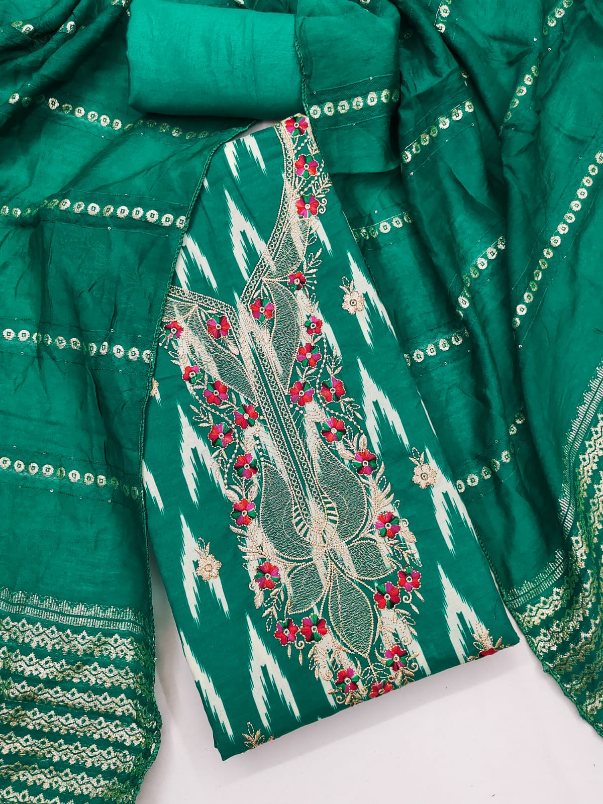 ✨ Exclusive Ethnic Dress Material for Women ✨
