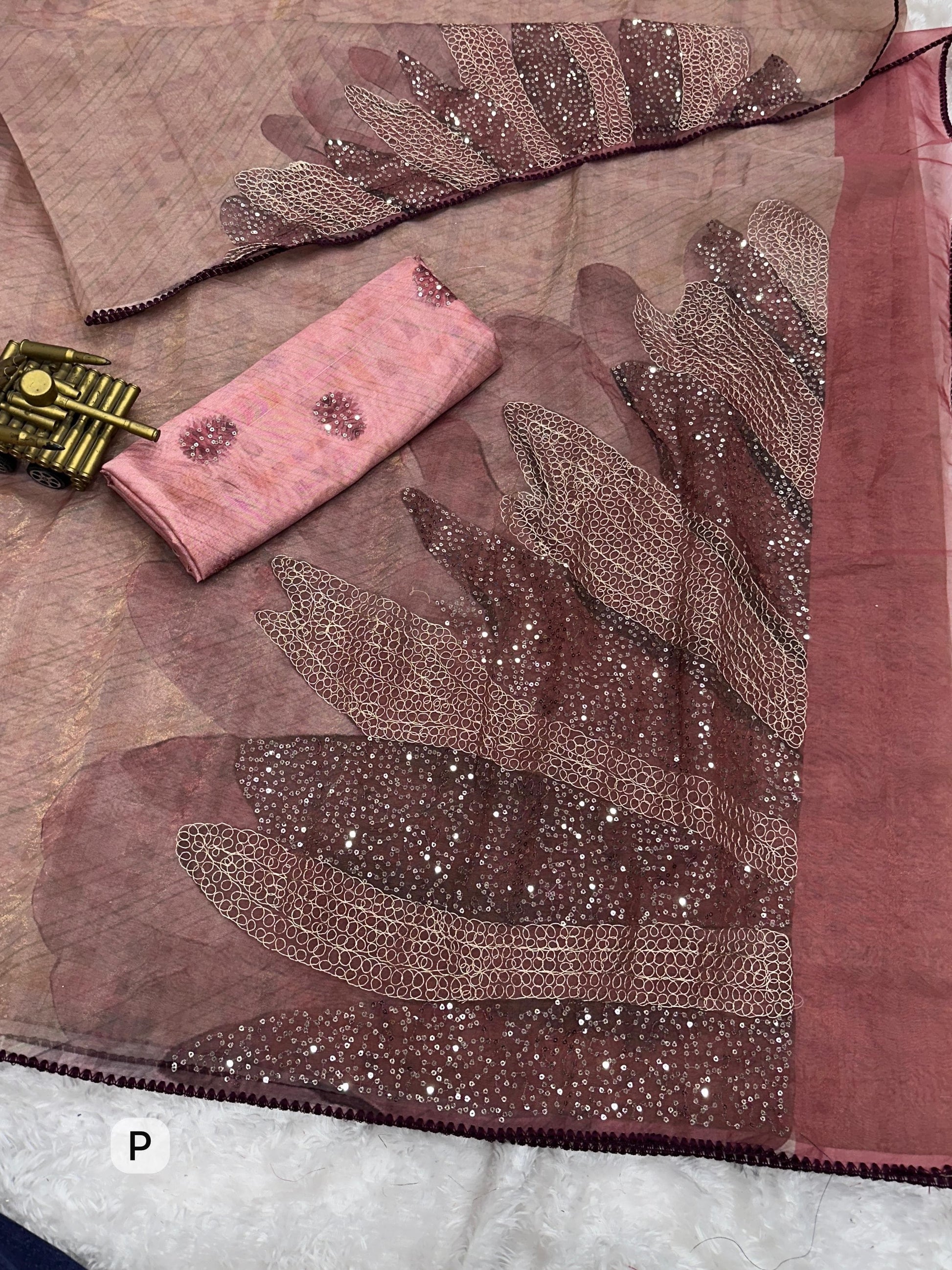 🌸Dusty Rose Embroidered Linen Saree with Sequin & Thread Work – Elegant Party & Festive Wear🌸