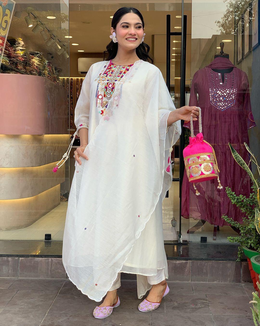 🤍 Elegant White Kaftan Style Kurti Set 🌈 3 suit pack