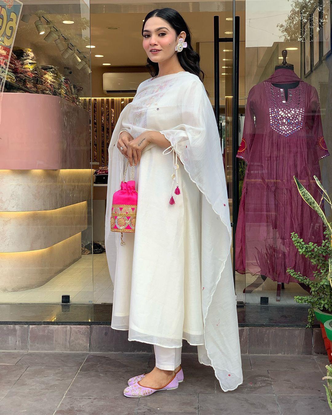 🤍 Elegant White Kaftan Style Kurti Set 🌈 3 suit pack
