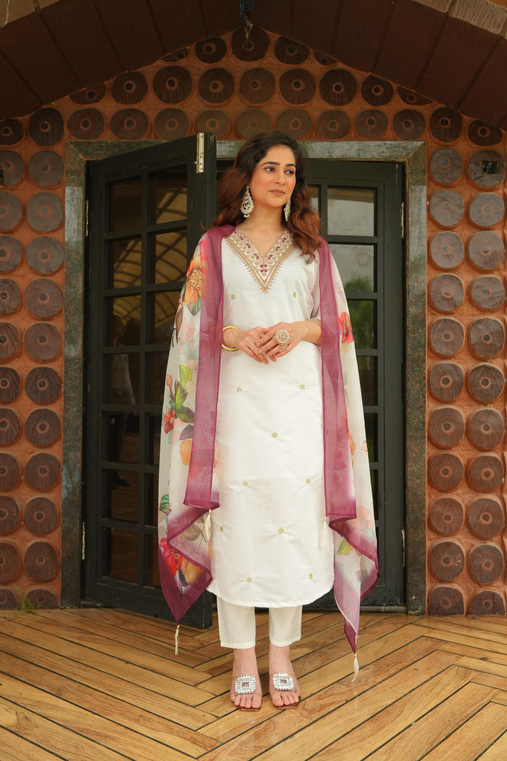 🌸 Elegant Designer Kurti Pant Dupatta Set | Roman Silk & Chanderi | Sizes S-3XL 🌟