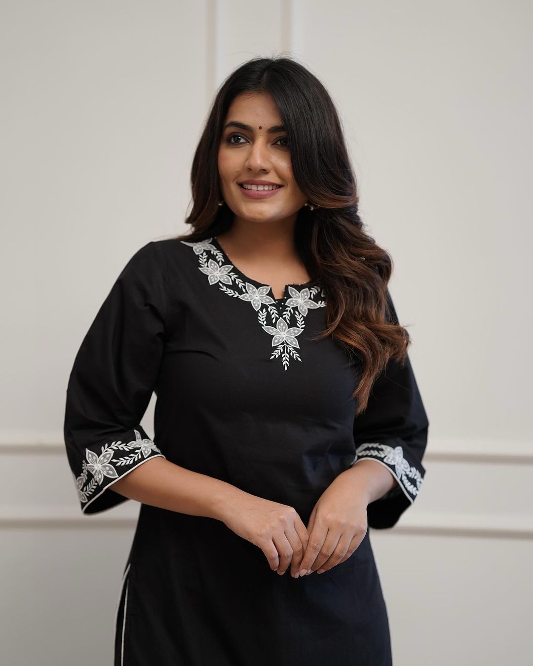 Elegant Black Embroidered Kurta Set