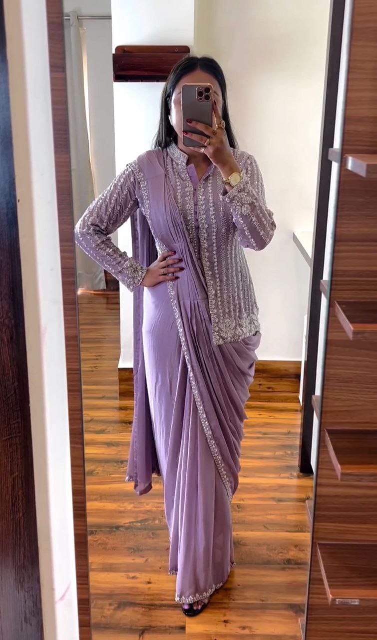 🌼✨Premium Embroidered Saree Set with Designer Jacket Blouse✨🌼