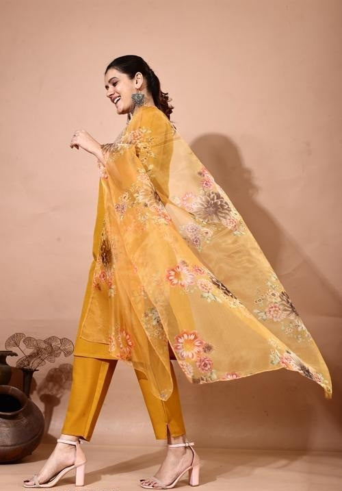 Muster Bloom Kurti Set
