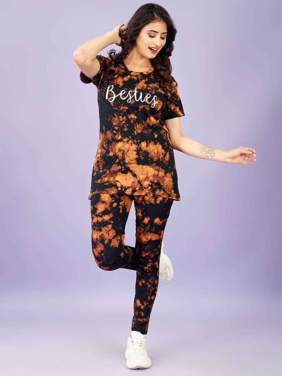 🔥 Trendy Tie-Dye Cotton Night Suit for Women | “Besties” Printed T-Shirt & Pants Set | S to XXL 🌙✨