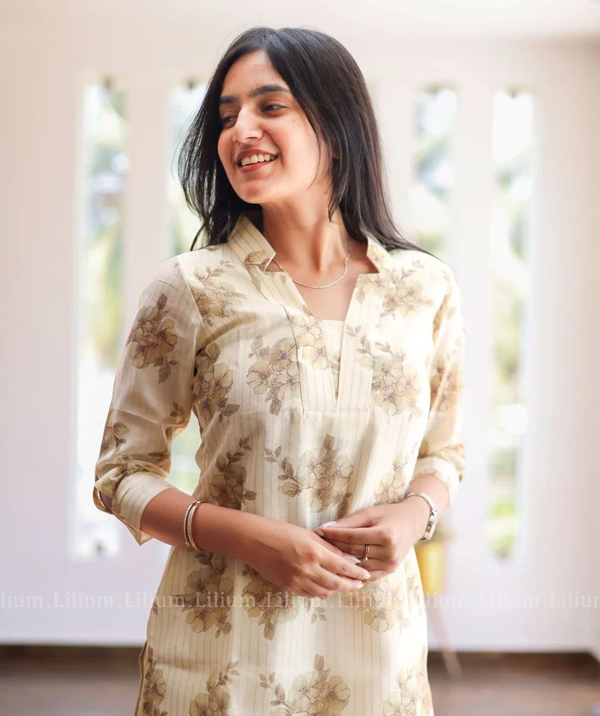 Women's Beige Floral Printed Straight Kurti with Cut-Sleeve Detail – Elegant Casual Cotton Blend Kurta