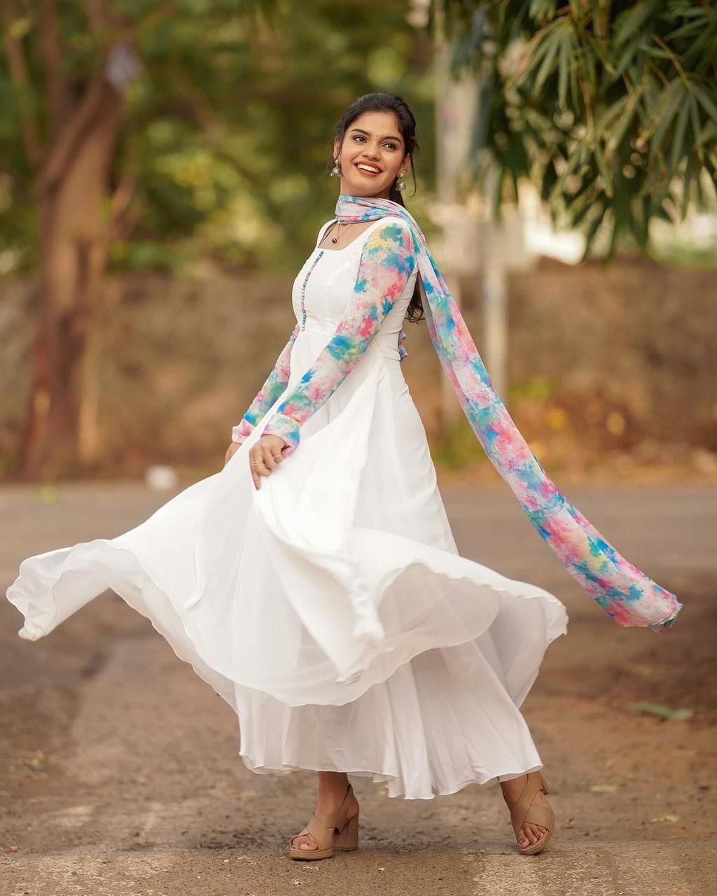 Elegant White Anarkali with Multicolor Printed Dupatta & Sleeves
