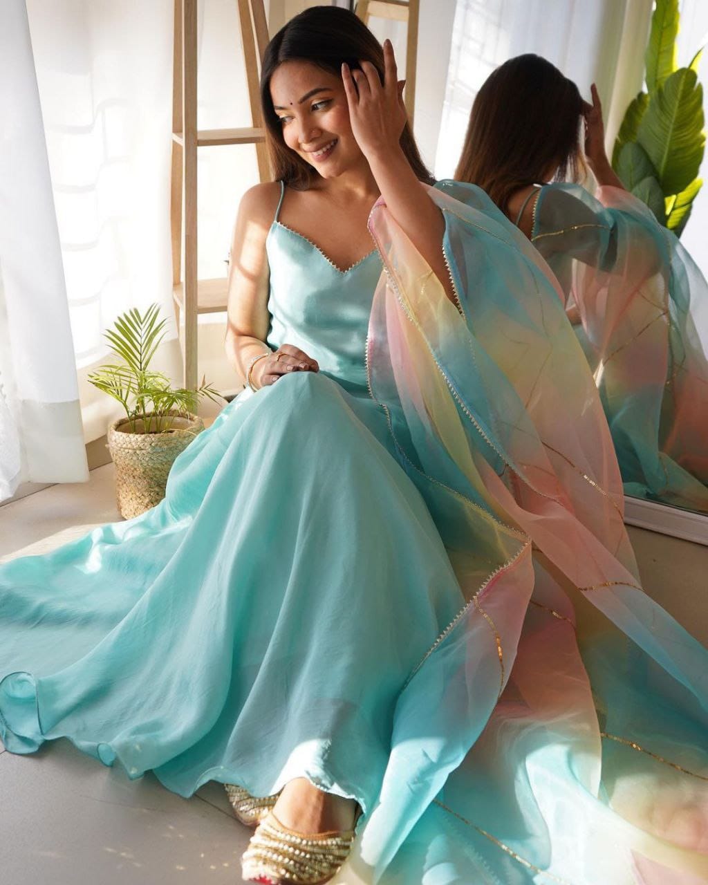 💃🏻Aqua Gown Chinon with inner fabric hand Work With Fancy Lace💃🏻