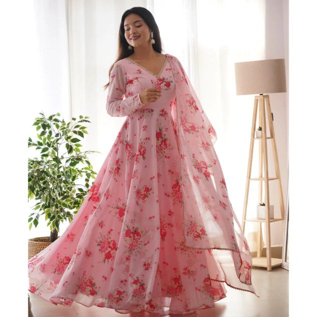 🌺 Elegant Pink Floral Anarkali Suit with Dupatta🌺