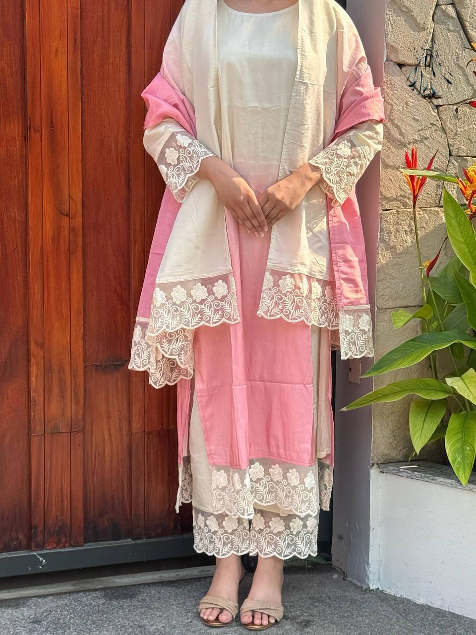 Graceful Maslin Lace Suit Set with Digital Print – Soft Pink & Ivory | Fully Stitched