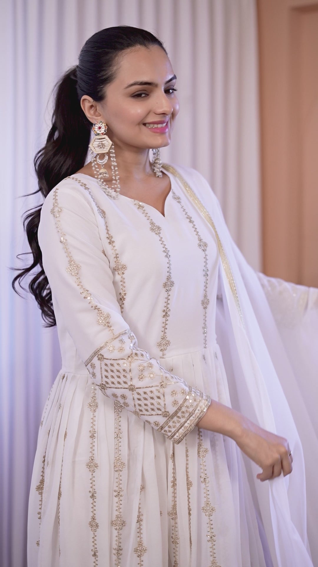 Elegant White Embroidered Fox Georgette Anarkali Suit with Lace Dupatta
